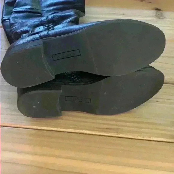 Women’s Croft & Barrow Roding Boots - Size 6 - Picture 3 of 4